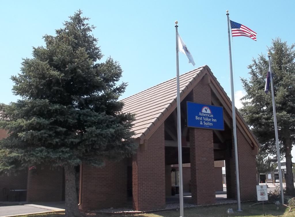 Americas Best Value Inn & Suites Ft Collins E At I-25 Форт Коллинс Экстерьер фото