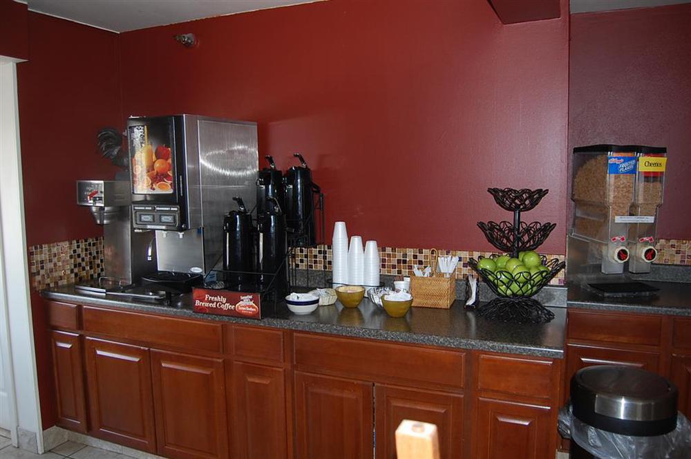Americas Best Value Inn & Suites Ft Collins E At I-25 Форт Коллинс Номер фото