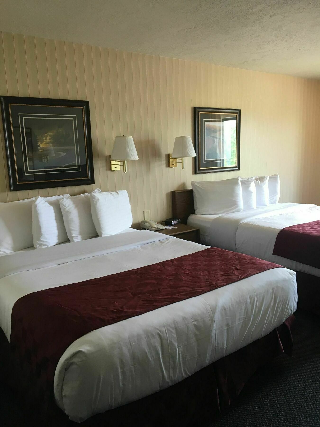 Americas Best Value Inn & Suites Ft Collins E At I-25 Форт Коллинс Экстерьер фото