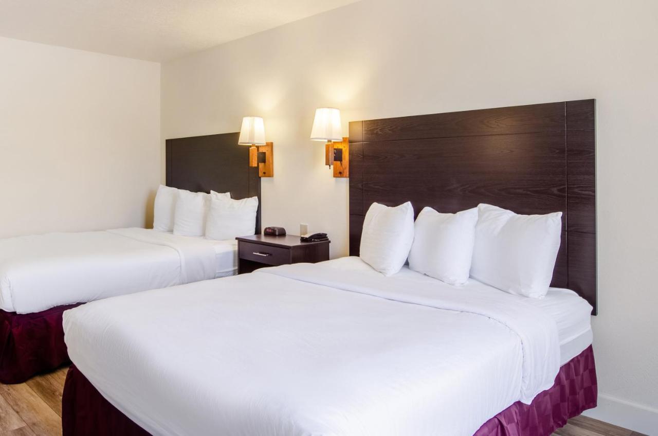 Americas Best Value Inn & Suites Ft Collins E At I-25 Форт Коллинс Экстерьер фото